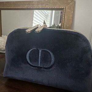 Christian Dior Blue Velvet Cosmetic Zipper Bag! 💎